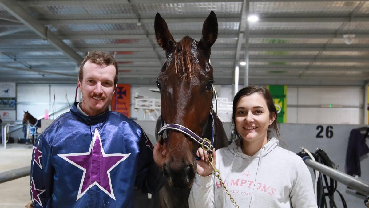Blake Jones and Ellen Bartley have Rocky Branach, pictured, Western Sonador and Brooklyns Best in the heats of the Regional Championships at Wagga on Friday.