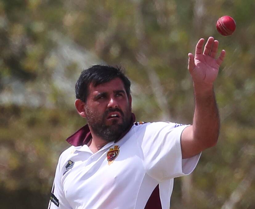 Jesse Hampton took Lake Albert's only wicket in the loss to Kooringal Colts.