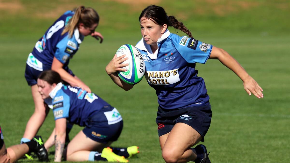 Holly Stephens scored the last try to help Waratahs to a draw with unbeaten Griffith on Saturday.