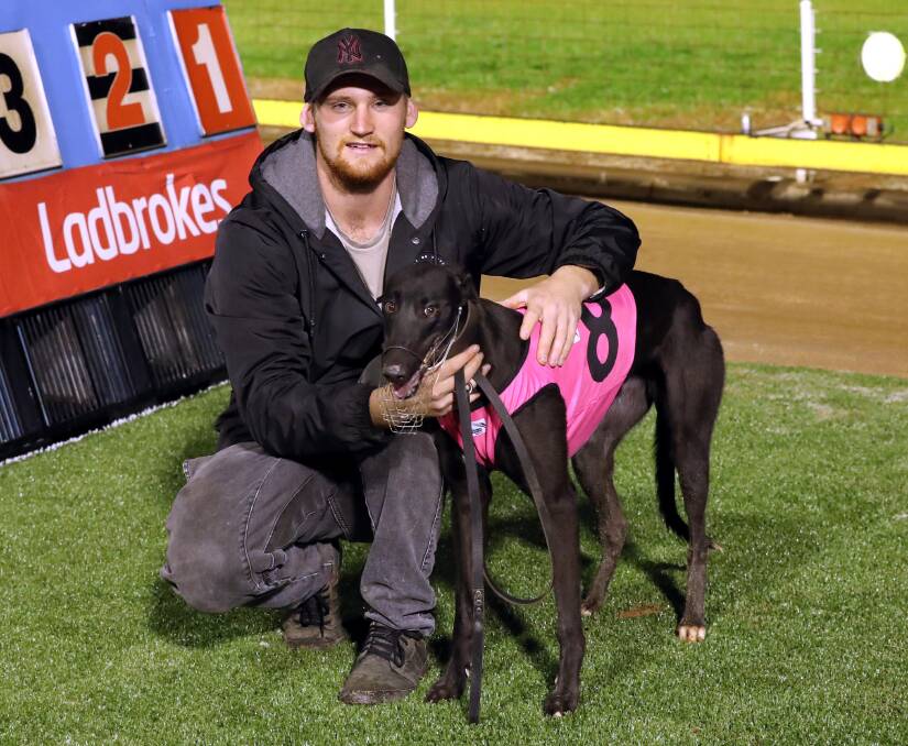 Steven Kemp with Who's Got Fifi after their success on Friday night.