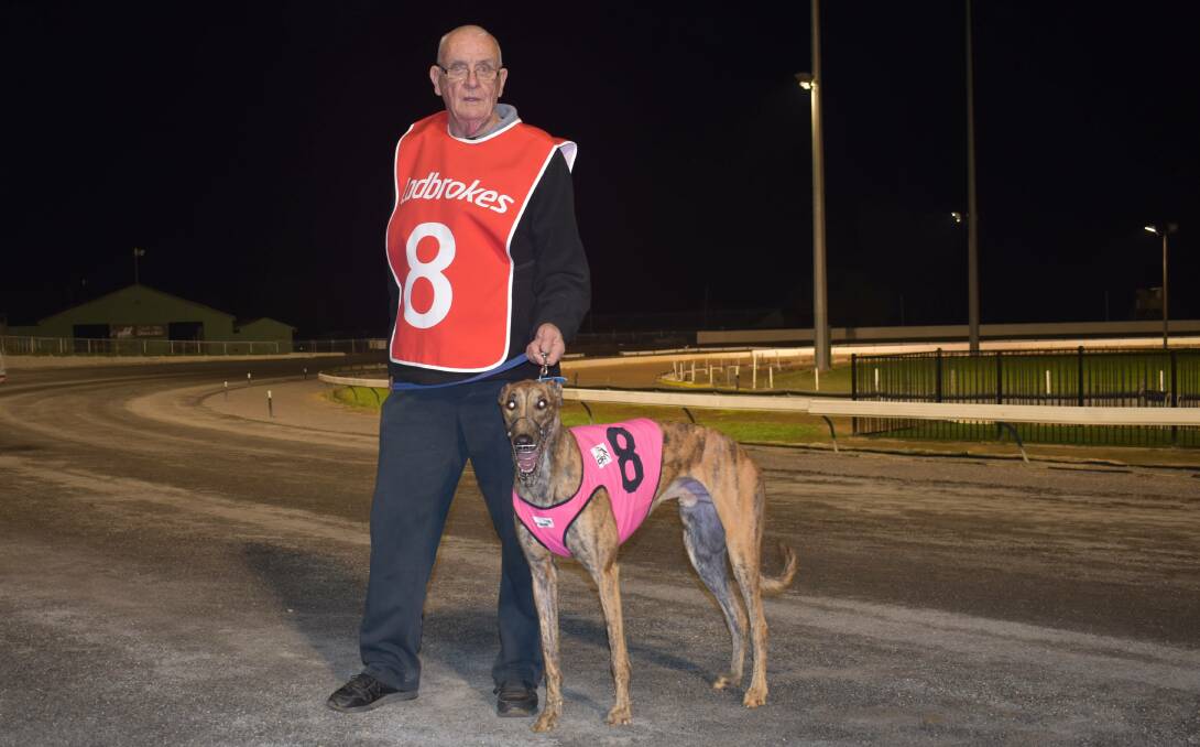 Frank Hurst with Good Odds Buddy after his heat win on Friday night.