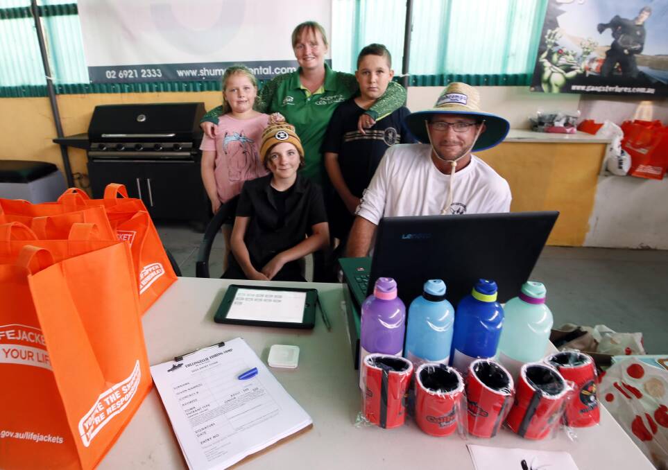 COMPETITION TIME: Collingullie Fishing Comp organiser Leigh Burkinshaw with 8-year-old Olivia Hudson, 13-year-old Jade Burkinshaw, Vicky Lisle and 11-year-old Riley Hudson. Picture: Les Smith 