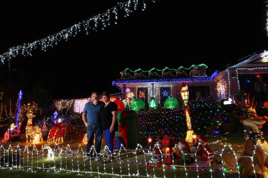 Wagga houses decked out in lights to celebrate Christmas