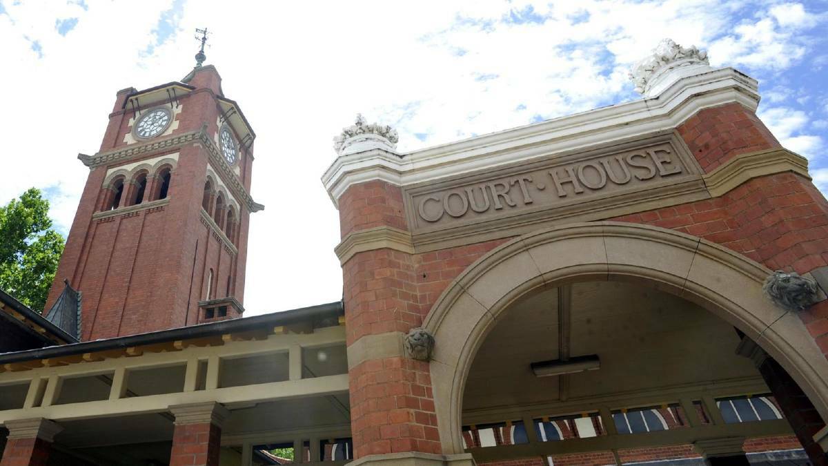 Wagga man accused of wielding sword during robbery to face trial