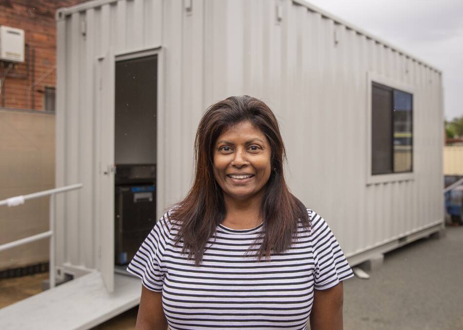 Laneway shipping container restaurant prepares to launch in Wagga