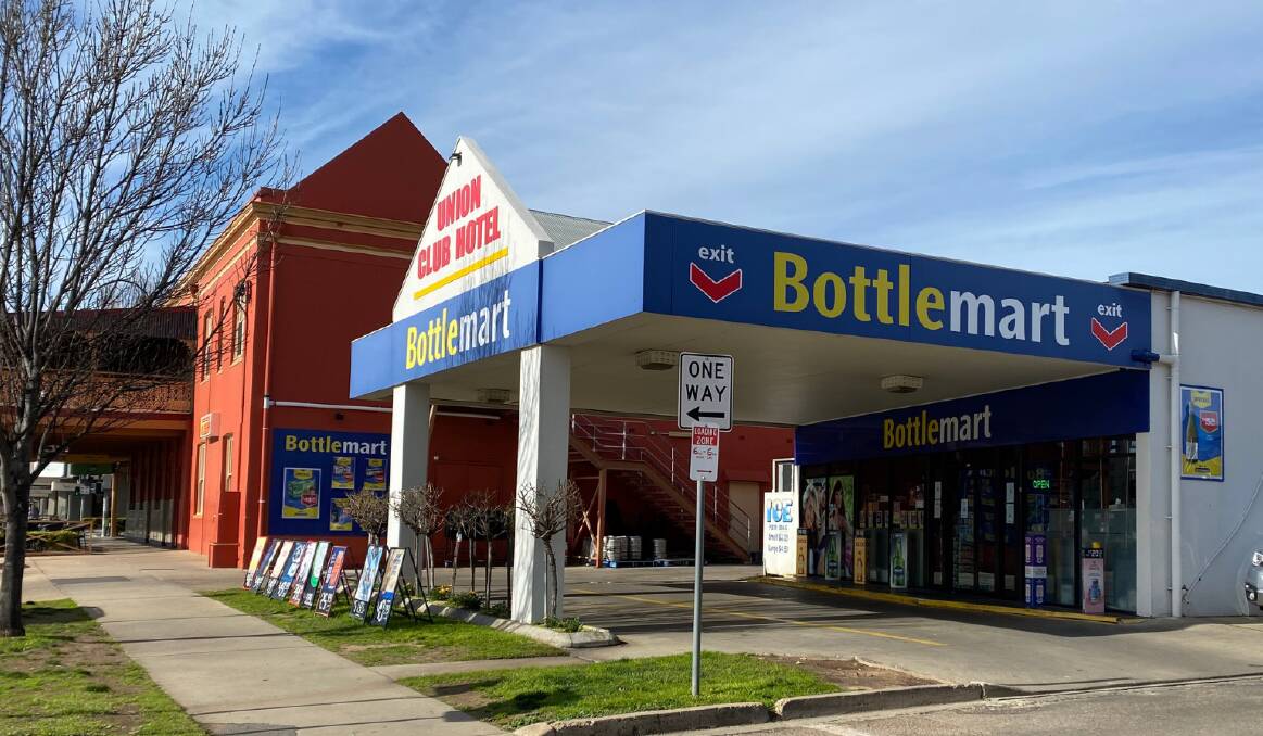 Police have charged a man with the alleged break-in at the Bottlemart attached to the Union Hotel. 