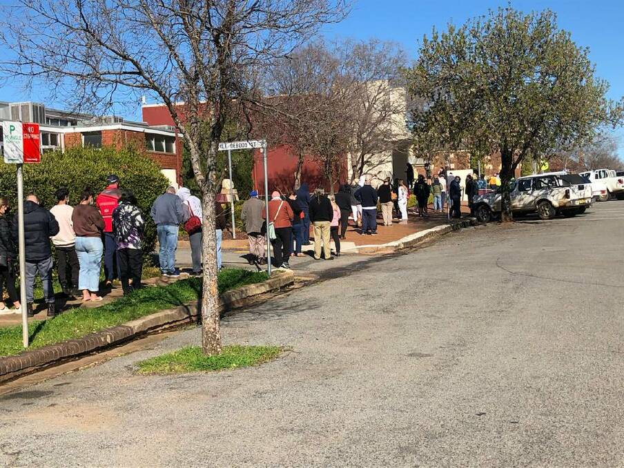 Residents of Temora Shire getting tested on Wednesday. Picture: Michael McCormack/Twitter 