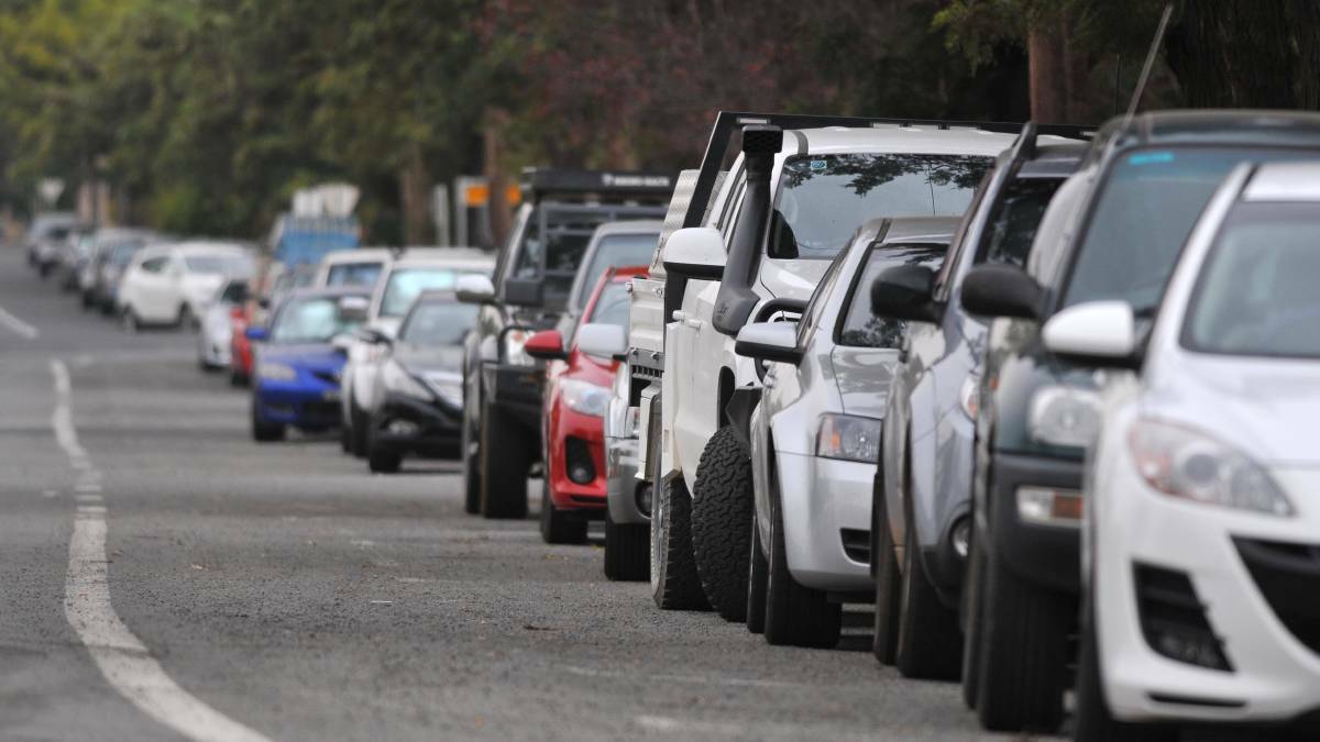LIGHT FIGHT: Anger continues to build over a new set of traffic lights on Brookong Avenue that some locals say will only add to congestion in the area.