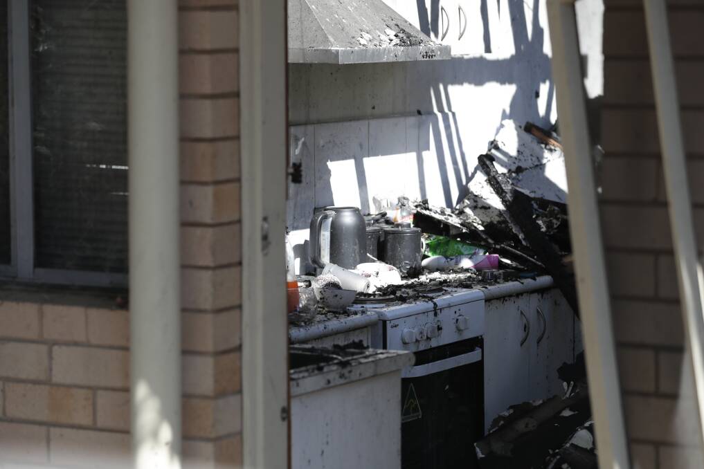 The aftermath of the blaze that tore through a unit block in Sherwood Avenue, Kooringal. Picture: Madeline Begley