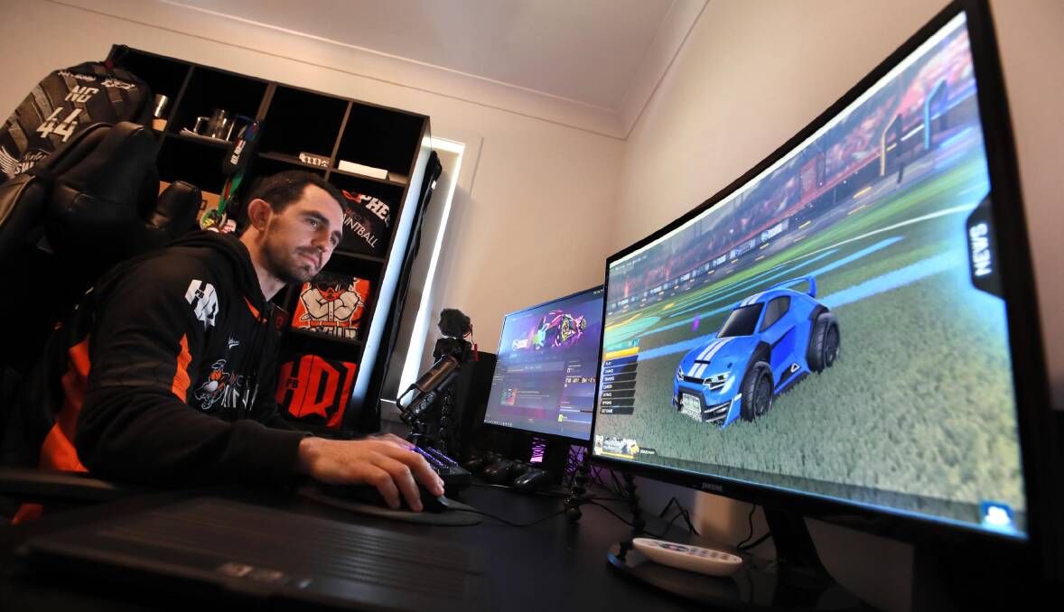 ONLINE ACTION: Wagga gamer Dwayne Nicholls, pictured ahead of last year's Riverina Esports Cup. Picture: Les Smith