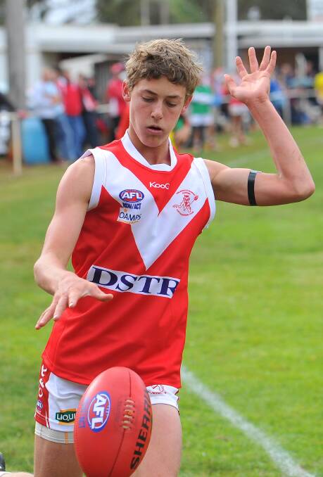 Harry Perryman playing first grade for Colllingullie in 2014. 