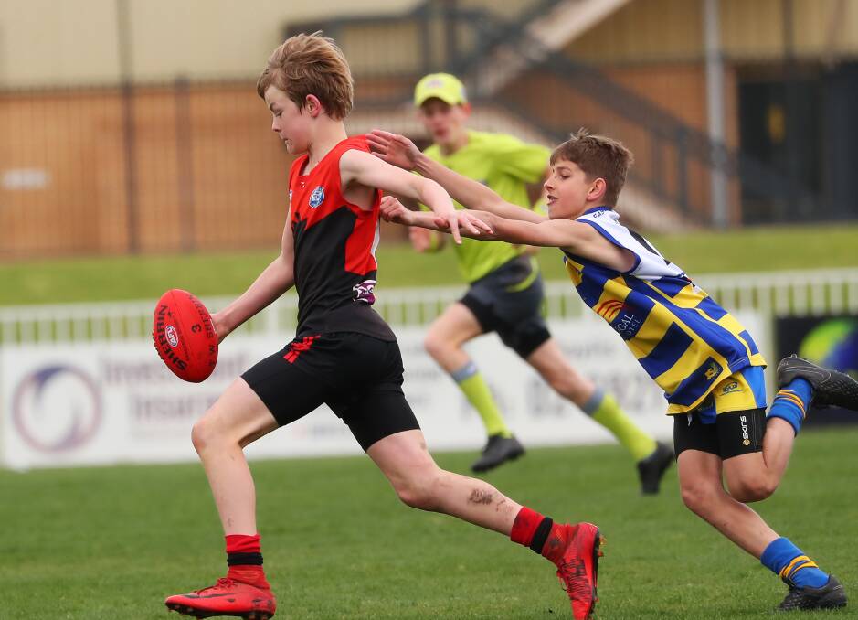GRAND FINALE: Wagga Swans and Eastlakes-MCU in their under 12s grand final. Picture: Emma Hillier