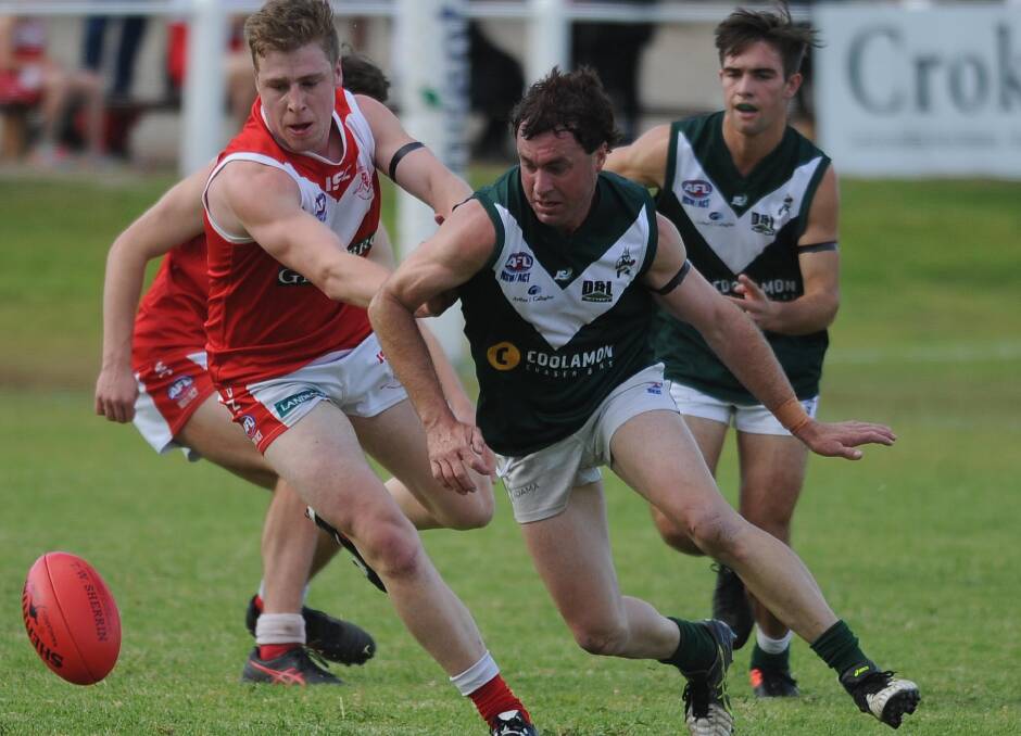 CHANGE OF SCENE: Former AFL footballer Ben Fixter, pictured playing for Coolamon in 2017, has joined The Rock-Yerong Creek for next season. 