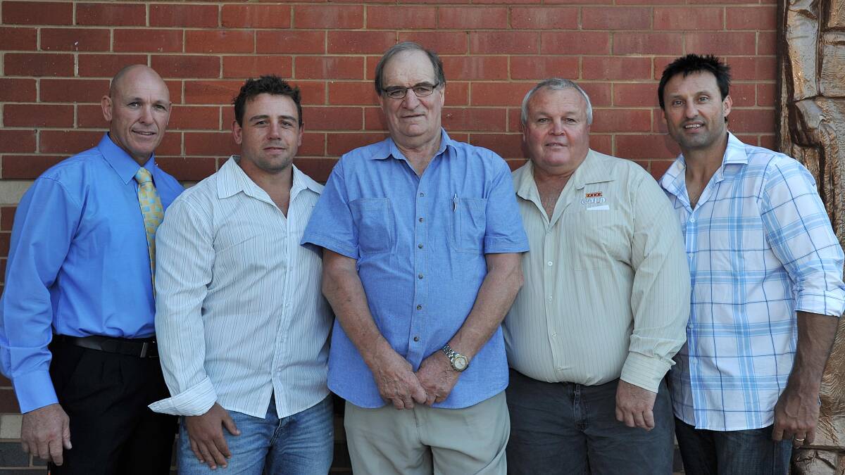 Bill Deacon (centre) with, from left, Lloyd Nicoll, Adam Perry, Les Boyd and Laurie Daley. 