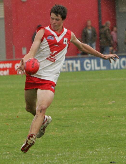 Delves playing under 15s for Griffith in 2010