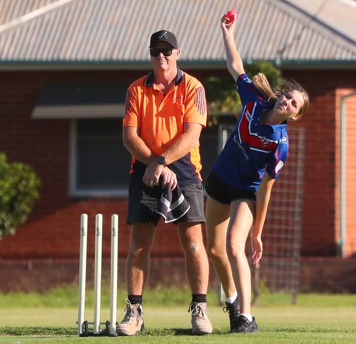 LIGHTNING DELIVERY: Samara Davis sends down a delivery for St Michaels against Wagga RSL in the Thunder Girls Cricket League at Duke of Kent fields on Monday night. Picture: Emma Hillier