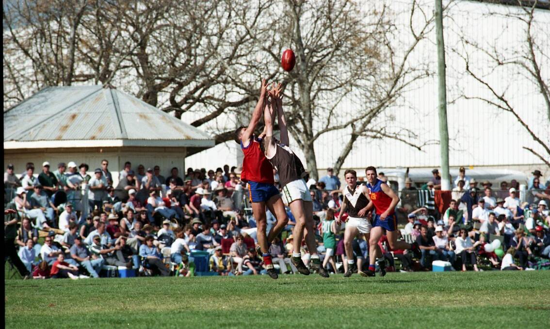 SPECTACULAR: A record crowd at Narrandera witnessed a grand final classic in 2000 between Coolamon and GGGM. 