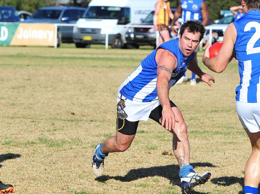 COME TO PLAY: Temora veteran Damien Ponting in 2015, in one of his 200-plus first grade games for the Kangaroos. 