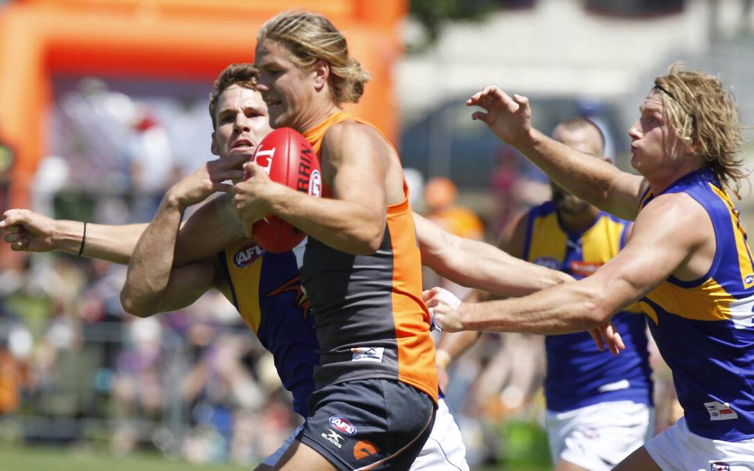 Wagga's Harry Himmelberg playing for the Giants in a pre-season game against West Coast at Narrandera in 2017. 