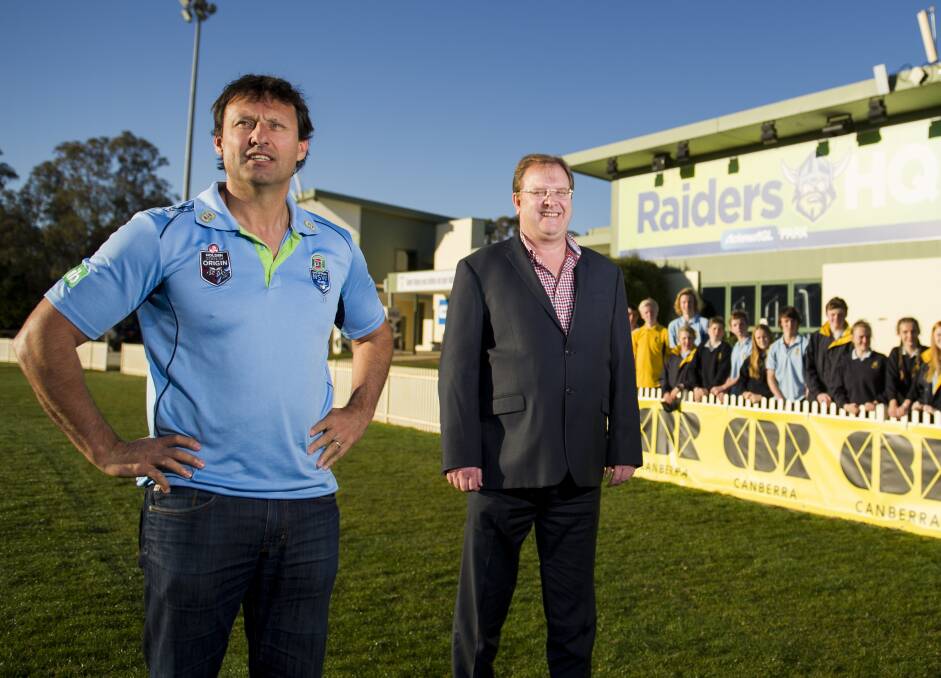 NSWRL chief executive David Trodden with Blues coach Laurie Daley. Picture: Jay Cronan, The Canberra Times