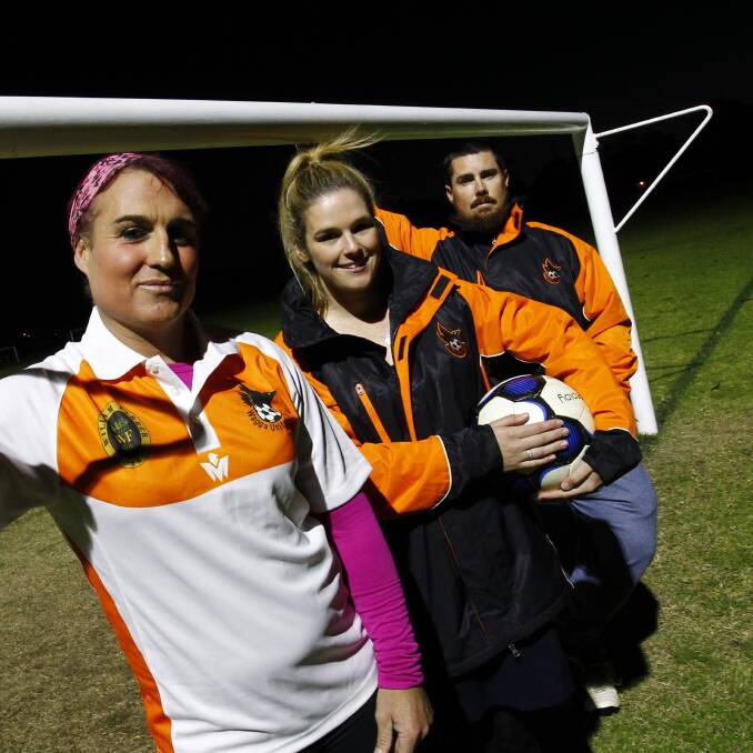 Holly Conroy (left), Wagga United captain Jes Smith and reserve grade coach Keith Ramsay. Picture: Les Smith