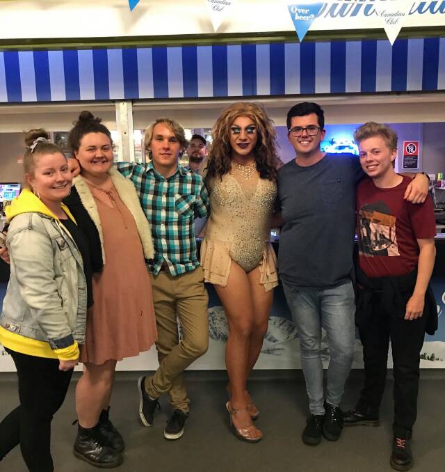 Dress in drag: Wagga CSU's Momentum president, Sam Laurie, with special guest Paulini and fellow students, at a Drag Queen Bingo and Show, celebrating diversity this week. Picture: Supplied