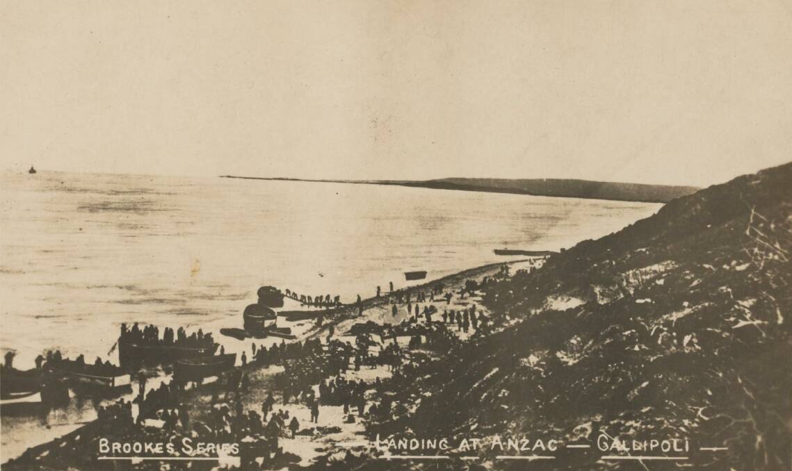 A postcard depicting the landing at Gallipoli. Image: Courtesy of the NATIONAL MUSEUM OF AUSTRALIA