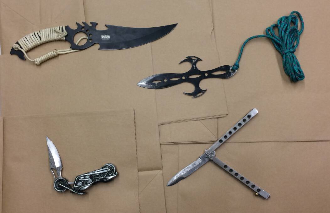 The seized knives.