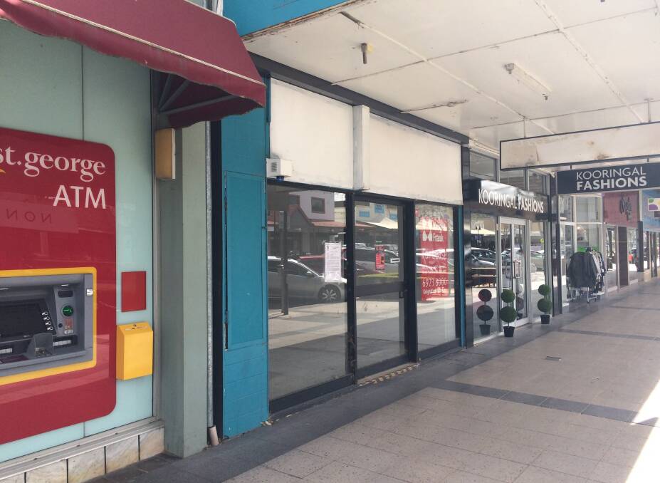 Plans have been lodged with council for an adult entertainment shop in Wagga's CBD next to the St George Bank and Kooringal Fashions on Baylis Street. Pictures: Marguerite McKinnon