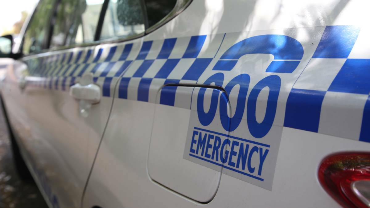 Police investigate second armed robbery in the Riverina