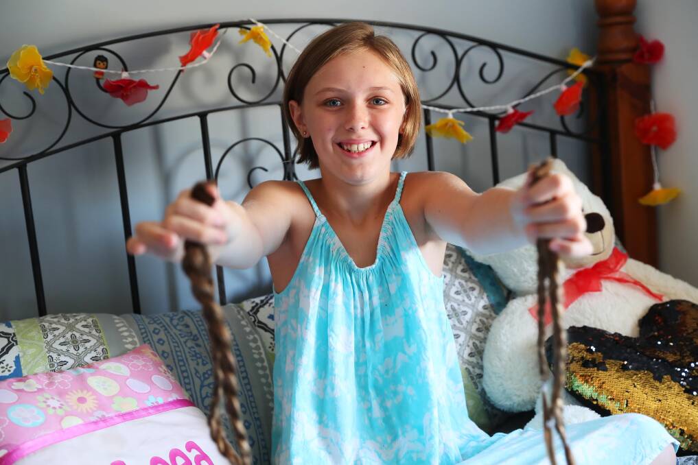 Wagga’s Leea donates locks of hair to give others dignity