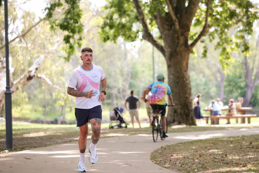 Daniel Boswell has been forced to postpone his run from Albury to Wagga to raise funds for his niece's cancer battle due to an injury. Picture by James Wiltshire