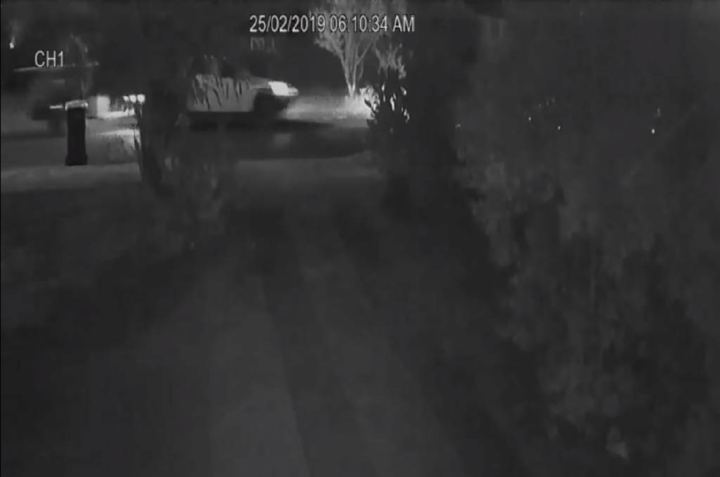  CCTV footage captures a dual cab ute at 6.10am on the day of the fatal house fire.