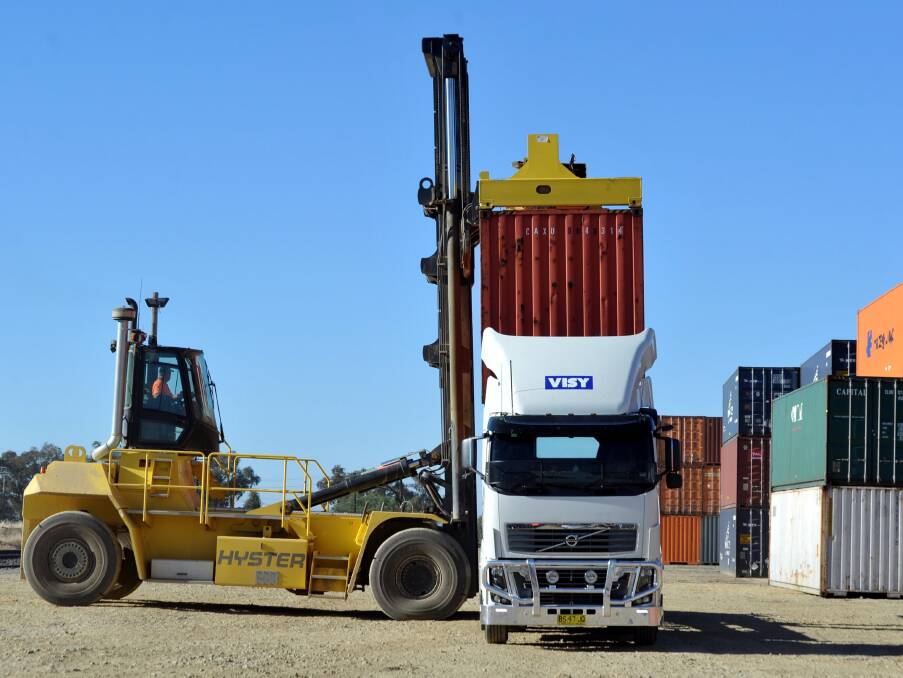 Visy has signed on to develop part of the Riverina Intermodal Freight and Logistics Hub.
