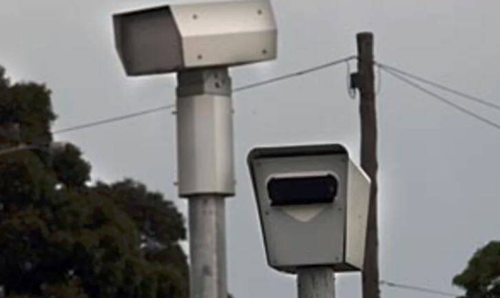 Wagga drivers not likely to have to face red-light cameras