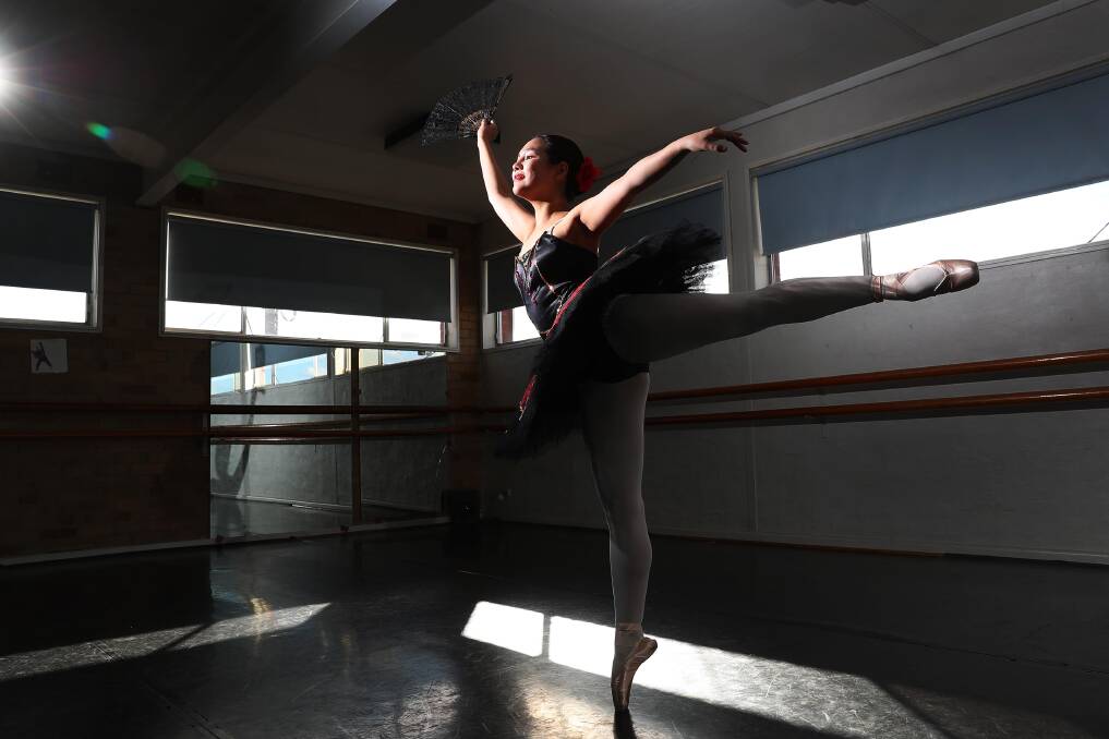 Wagga ballet student Eliza Anwar. Picture: Emma Hillier