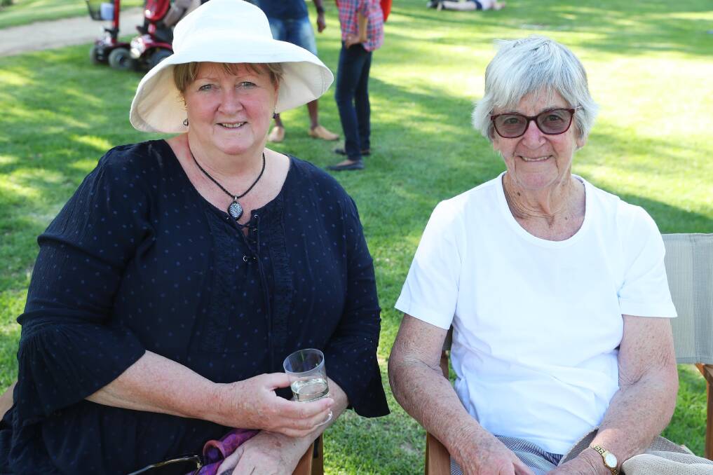 CHILLING OUT: Kerry and Dot Vaughan from Estella were among the hundreds of people who enjoyed Cork and Fork Fest in Wagga in 2018.