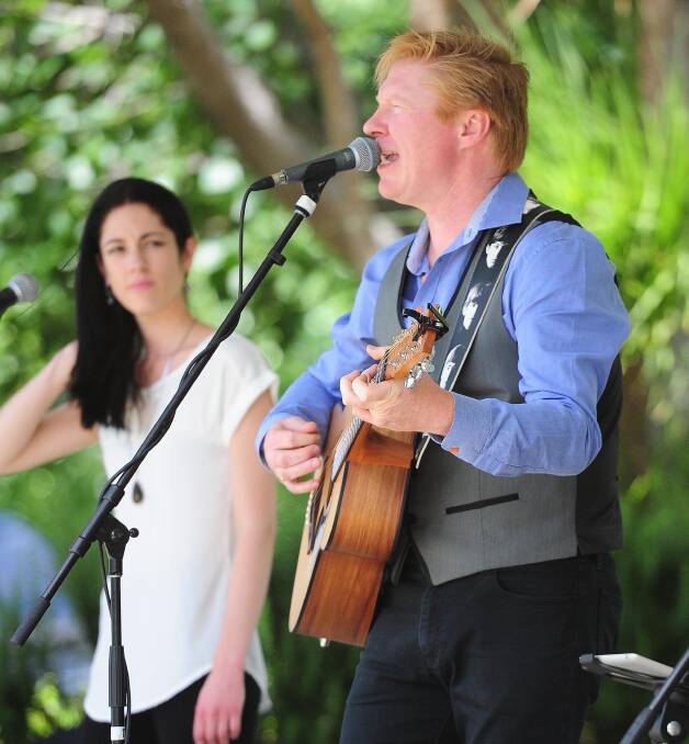SOUND BLAST: Performer Darren Coggan made his return to Wagga on Friday to perform at The Daily Advertiser concert. 