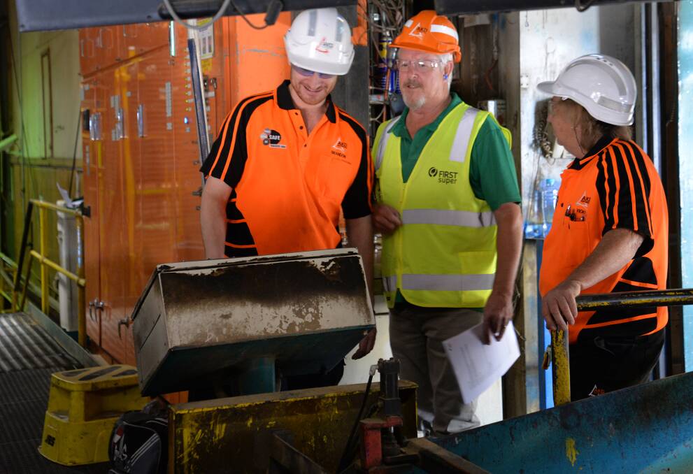 First Super Coordinator Stephen Gooley (centre) catching up with employees at the AKD factory in Tumut.