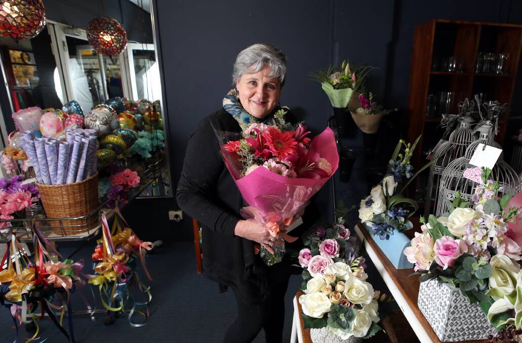 IT'S TIME: Glamis Court Florist owner Lynda Parsons says it is time to start a new chapter after living and breathing all things flowers. Picture: Les Smith