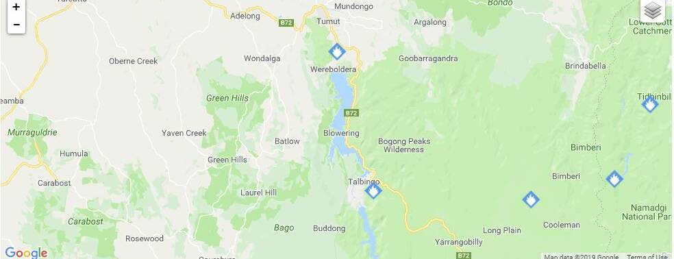 A Fires Near Me map of bushfires in the Snowy Valley area on Sunday at 11am. 