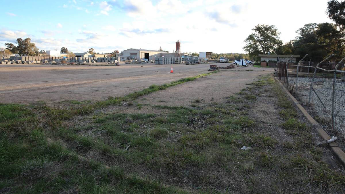 NEW SITE: Bunnings Warehouse is hoping to seek Wagga City Council approve to relocate to 64 Pearson Street, where Rivcreate is currently located. Picture: Les Smith