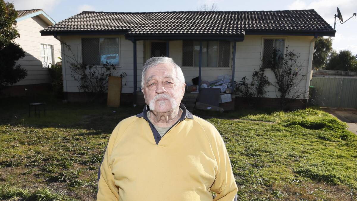 ABANDONED: Tolland resident David Jones said it was frustrating seeing all the boarded up homes across Wagga in the middle of a housing crisis. Picture: Les Smith