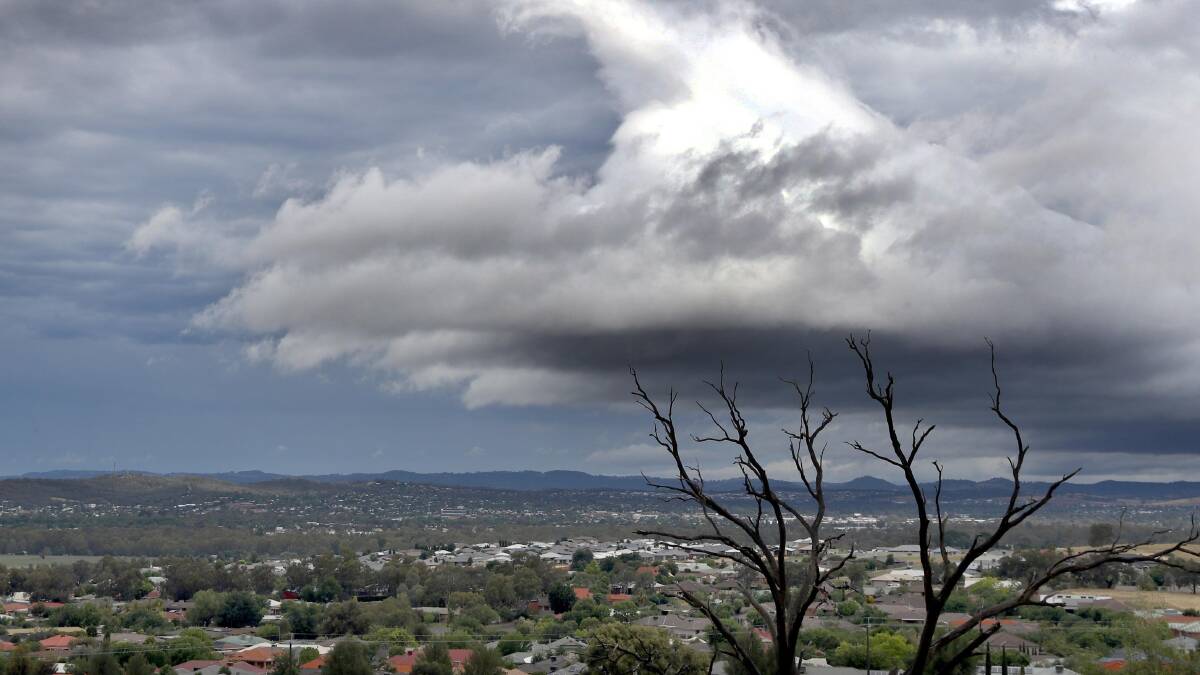 WARNING: Associate Professor Adriaan Venter warned Wagga residents the chance of a thunderstorm-induced asthma attack would be increased throughout September and October. Picture: File