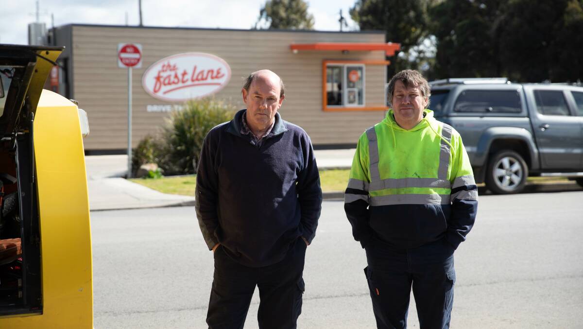 REWORK: More than a dozen business owners and employees on Mortimer Place signed a petition calling on Wagga City Council to solve the traffic issue. Picture: Madeline Begley