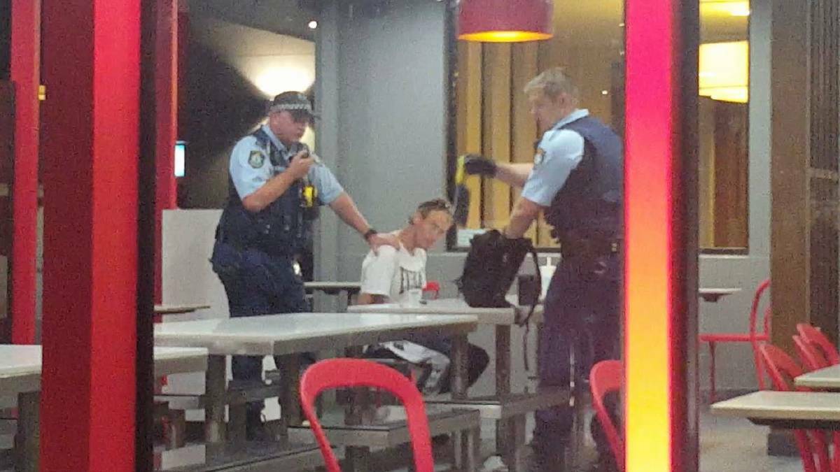 Police, Gavin Johnson and the meat cleaver. Picture: Prime 7