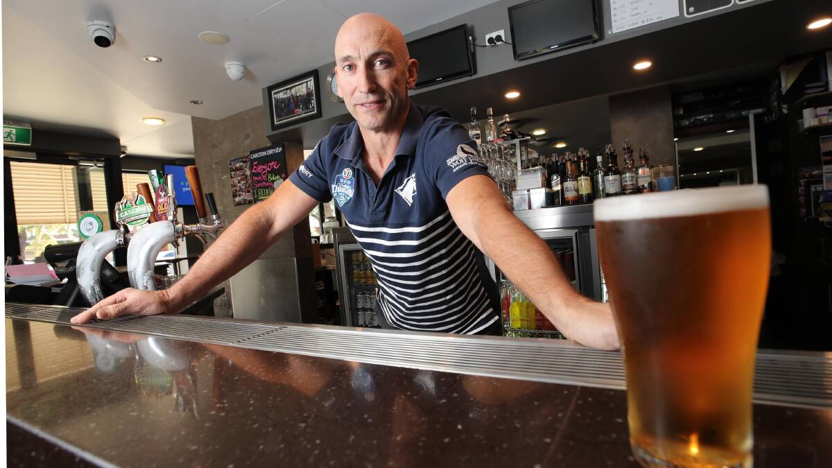 Wagga pubs and clubs to open their doors from tomorrow