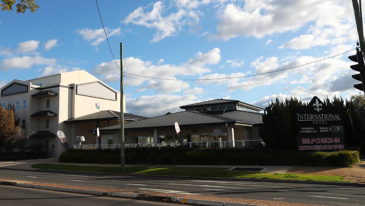 STILL TRADING: Wagga's International Hotel on Lake Albert Road. The 80-room complex with a restaurant and bar has been placed into receivership due to a business dispute between its owners. Picture: Emma Hillier