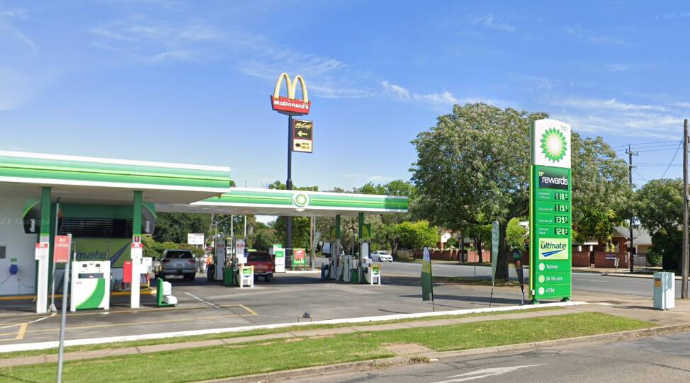 The BP service station at the corner of Edward and Fox streets in Wagga, where Deng Kuom Kuot stole $2399 worth of items in January 2021 after threatening the cashier. Picture: Google Maps