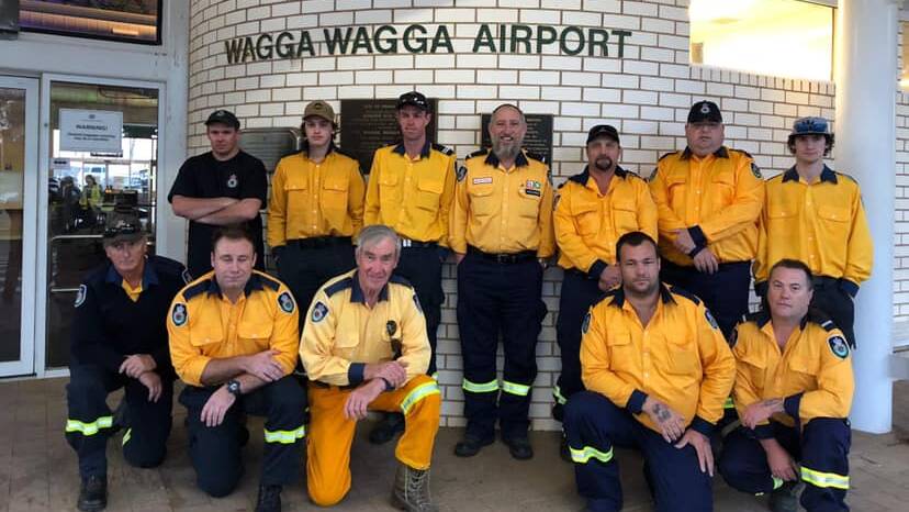 Riverina Highlands Rural Fire Service crews depart Wagga airport on Monday to fly to Armidale to assist in fighting bushfires in New England. Picture: Riverina Highlands Rural Fire Service